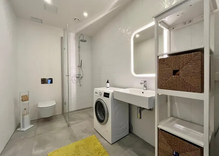 Cozy 2br In Kalamaja With Rooftop Terrace, Cinema, Keyless Check-in Tallinn